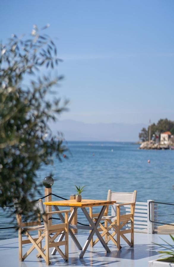 Seafront Karma Luxury - An Escape From Reality Villa Káto Gadzéa Kültér fotó